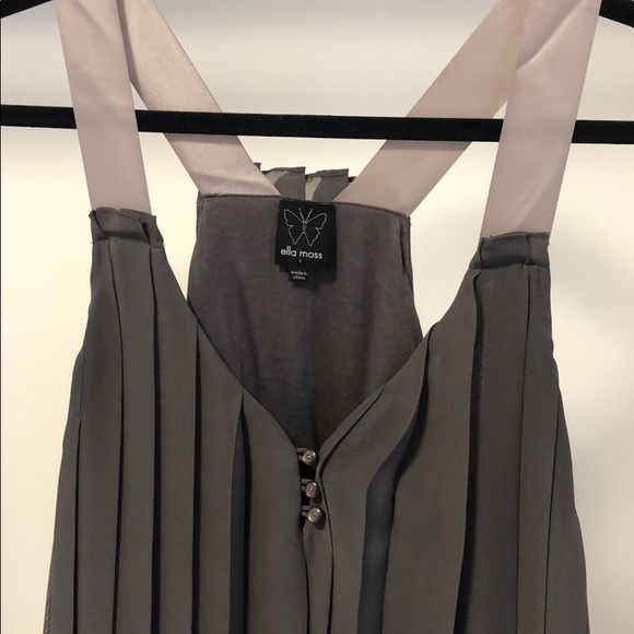 Super cute Ella Moss pleat party tank silk straps - Picture 2 of 3